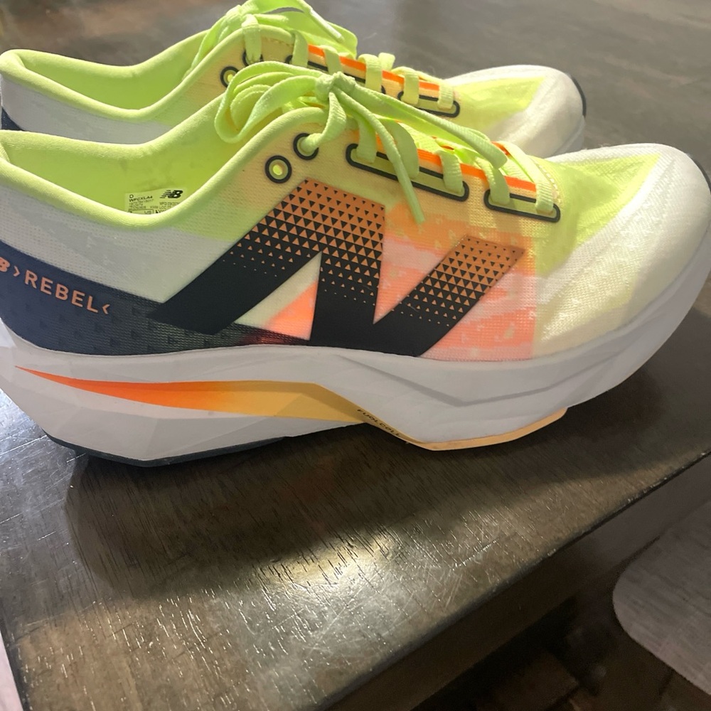 New balance fuel cell rebel 4 women’s running shoes